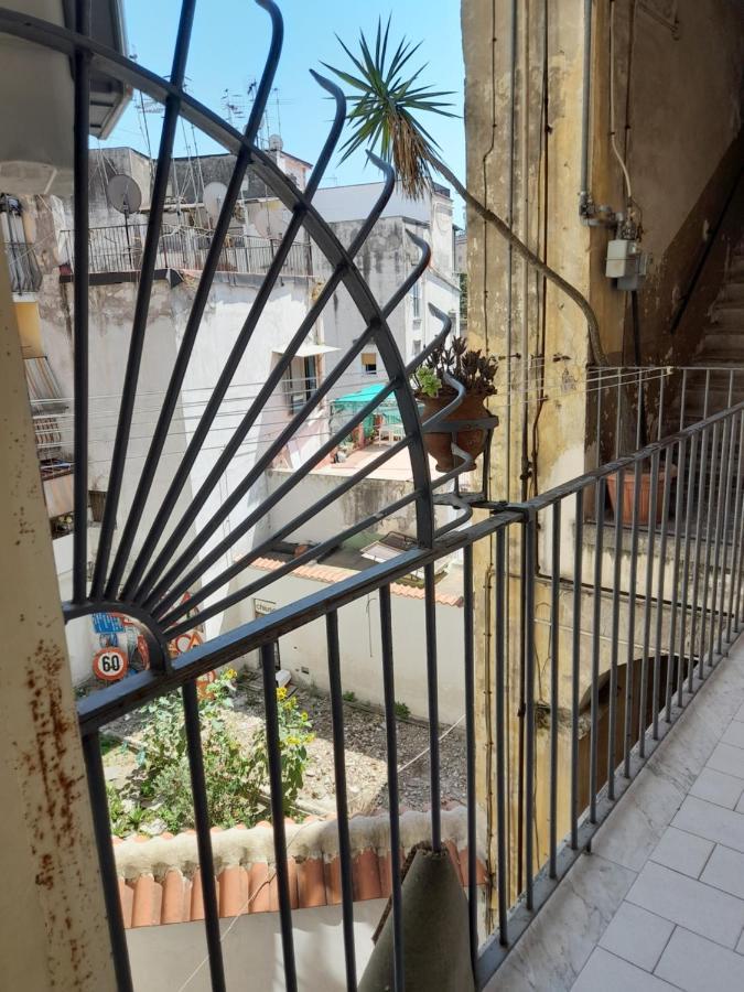 Camera Rarisa Napoli Centro מראה חיצוני תמונה